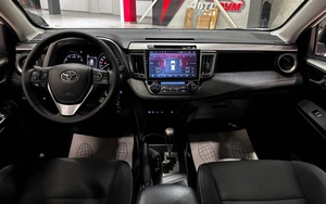 Внедорожник Toyota RAV4 2016 года, 2557000 рублей, Красноярск