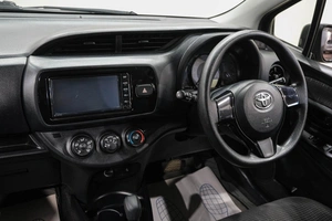 Хетчбэк Toyota Vitz 2019 года, 1029000 рублей, Новокузнецк