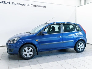 Хетчбэк Ford Fiesta 2008 года, 449000 рублей, Красноярск