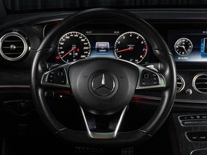 Седан Mercedes-benz E-класс 2016 года, 3099000 рублей, Тюмень
