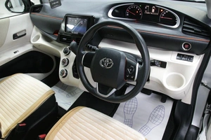 Минивэн Toyota Sienta 2018 года, 1293000 рублей, Солонцы