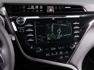 Седан Toyota Camry 2020 года, 2809000 рублей, Тюмень