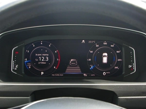 Внедорожник Volkswagen Tiguan 2019 года, 3325000 рублей, Владимир