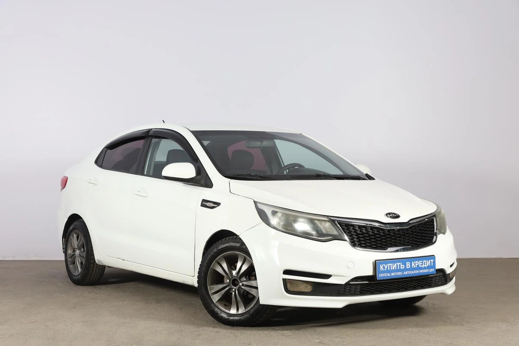 Седан Kia Rio 2016 года, 869000 рублей, Новосибирск