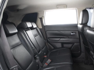 Внедорожник Mitsubishi Outlander 2013 года, 1480000 рублей, Омск