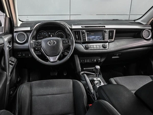 Внедорожник Toyota RAV4 2016 года, 1999000 рублей, Кирилловка
