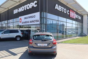 Хэтчбек Ford Focus 2013 года, 880000 рублей, Мирное