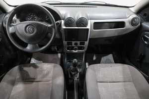 Хетчбэк Renault Sandero 2011 года, 299000 рублей, Новокузнецк