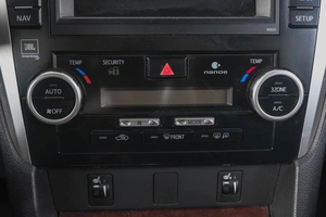 Седан Toyota Camry 2011 года, 1639000 рублей, Кемерово