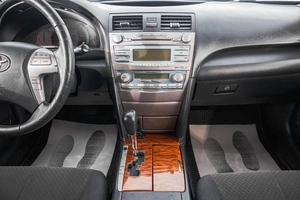 Седан Toyota Camry 2008 года, 1349000 рублей, Барнаул