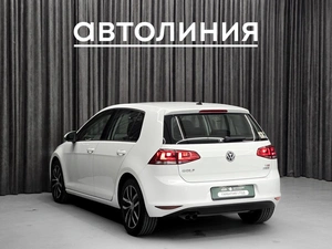 Хетчбэк Volkswagen Golf 2015 года, 1250000 рублей, Красноярск