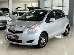 Хетчбэк Toyota Vitz 2009 года, 587000 рублей, Солонцы