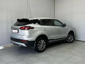 Внедорожник Geely Atlas Pro 2023 года, 2345000 рублей, Красноярск