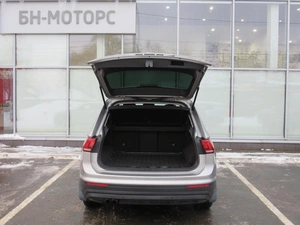 Внедорожник Volkswagen Tiguan 2020 года, 1890000 рублей, Брянск