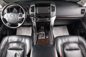 Внедорожник Toyota Land Cruiser 2013 года, 3699000 рублей, Оренбург