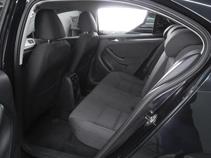 Седан Volkswagen Jetta 2012 года, 1120000 рублей, Ростов-на-Дону