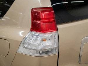 Внедорожник Toyota Land Cruiser Prado 2010 года, 2650000 рублей, Красноярск