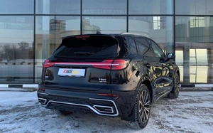 Внедорожник Hongqi HS5 2023 года, 3425000 рублей, Красноярск