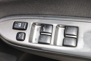 Минивэн Toyota Wish 2004 года, 699000 рублей, Новосибирск