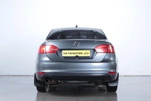 Седан Volkswagen Jetta 2013 года, 1009000 рублей, Челябинск