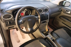 Седан Ford Focus 2008 года, 599000 рублей, Омск