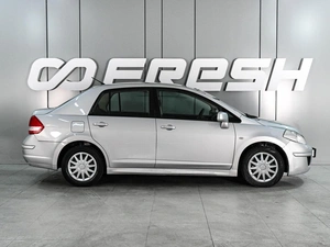 Седан Nissan Tiida 2010 года, 675000 рублей, Аксай
