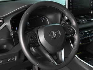 Внедорожник Toyota RAV4 2021 года, 3199000 рублей, Аксай