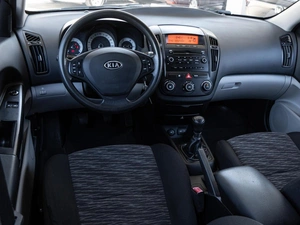 Хетчбэк Kia Ceed 2009 года, 480000 рублей, Волгоград