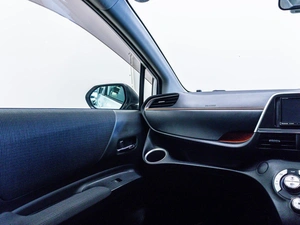 Минивэн Toyota Sienta 2018 года, 1299000 рублей, Красноярск