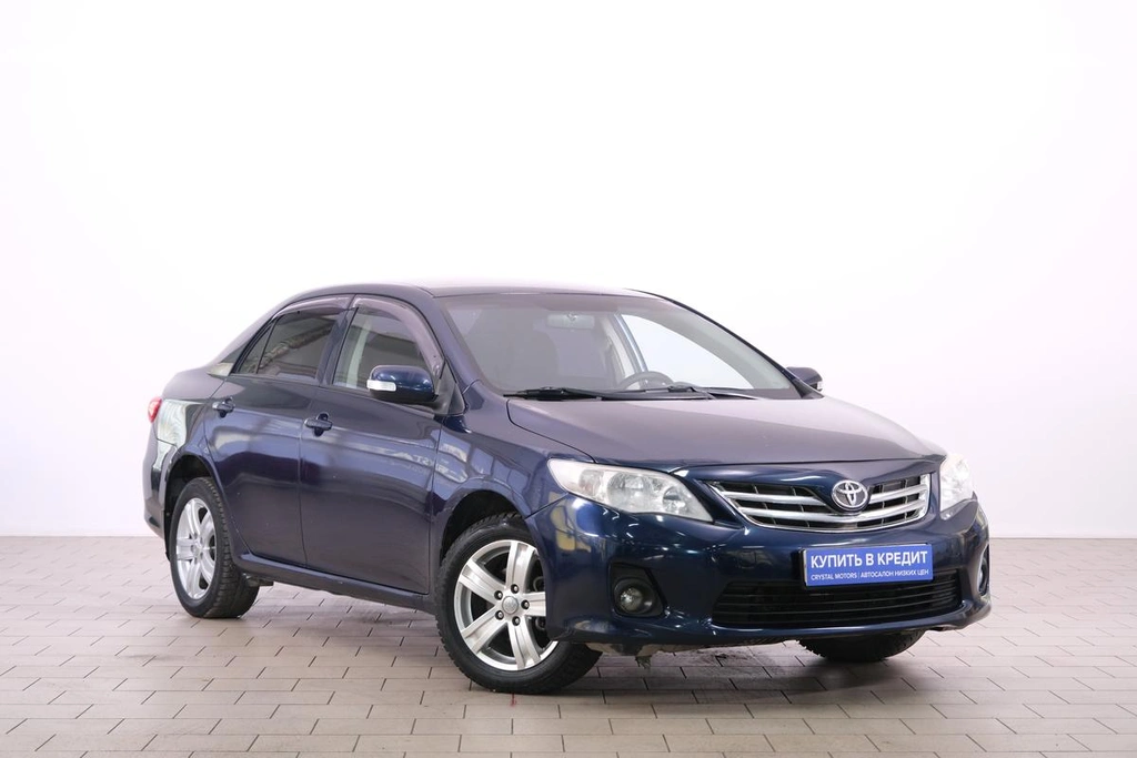 Седан Toyota Corolla 2012 года, 1129000 рублей, Омск