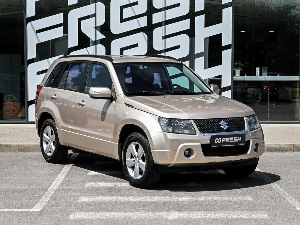 Внедорожник Suzuki Grand Vitara 2010 года, 1199000 рублей, Волгоград