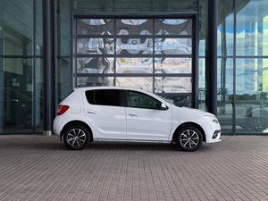 Хетчбэк Renault Sandero 2020 года, 1260000 рублей, Уфа