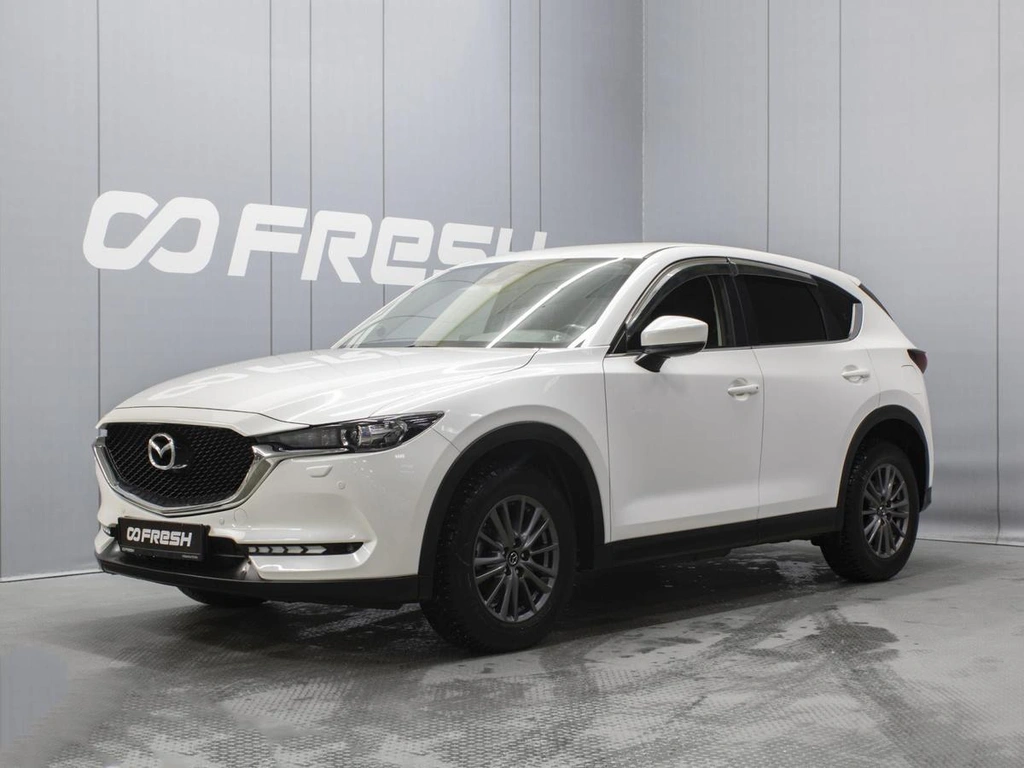 Внедорожник Mazda CX-5 2018 года, 2720000 рублей, Омск