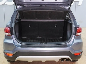 Хетчбэк Kia Rio X-Line 2018 года, 1349000 рублей, Воронеж