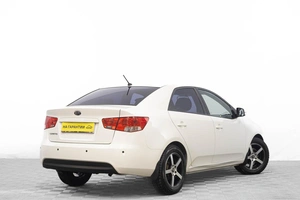 Седан Kia Cerato 2011 года, 949000 рублей, Барнаул