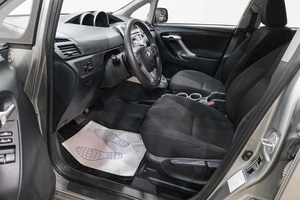 Минивэн Toyota Verso 2012 года, 1199000 рублей, Новокузнецк