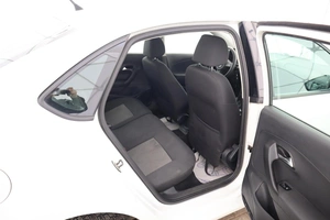 Седан Volkswagen Polo 2015 года, 949000 рублей, Обнинск