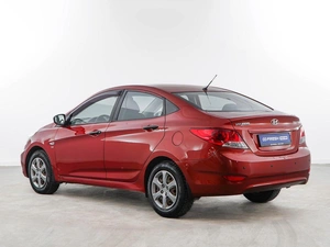 Седан Hyundai Solaris 2013 года, 779050 рублей, Москва