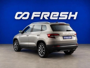 Внедорожник Skoda Karoq 2020 года, 2753444 рублей, Москва