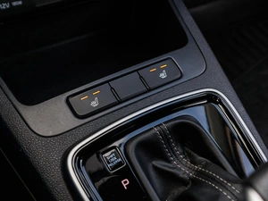 Седан Kia Rio 2021 года, 1799000 рублей, Большой Сочи