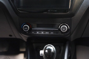 Седан Kia Rio 2017 года, 1229000 рублей, Новосибирск