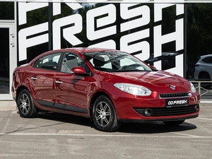 Седан Renault Fluence 2010 года, 770000 рублей, Волгоград