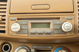 Хетчбэк Nissan March 2002 года, 419000 рублей, Барнаул