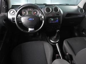 Хетчбэк Ford Fiesta 2008 года, 650000 рублей, Минеральные Воды