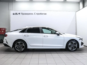 Седан Kia K5 2020 года, 2500000 рублей, Красноярск