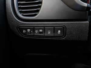 Седан Kia Rio 2021 года, 1799000 рублей, Большой Сочи