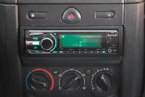 Купе Renault Clio 2002 года, 319000 рублей, Омск