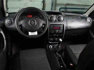 Внедорожник Renault Duster 2012 года, 1048000 рублей, Воронеж