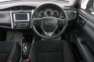 Универсал Toyota Corolla Fielder 2012 года, 999000 рублей, Красноярск