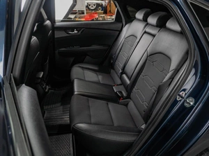 Седан Kia Cerato 2019 года, 2049000 рублей, Тюмень